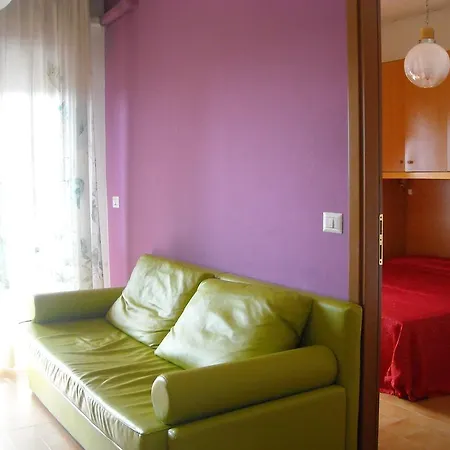 Residenza Giardino Apartahotel 3*